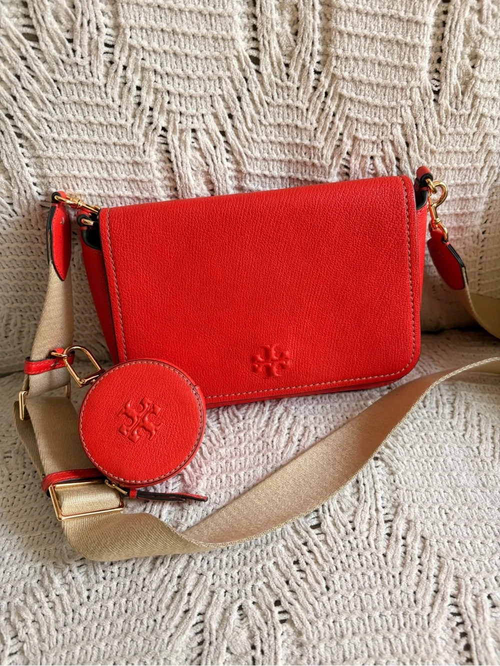 Tory Burch compact red